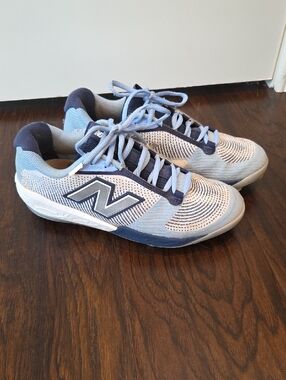 New Balance CompV4 Fuel Cell Cleats